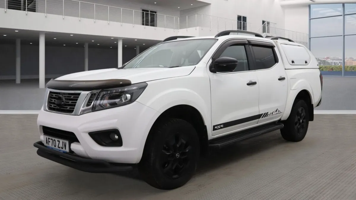 2020 NISSAN NAVARA 2.3 Tekna dCi Auto 4WD