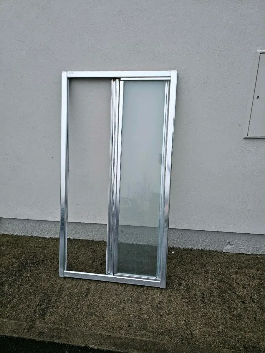 Bathroom sink and shower doors - Image 1