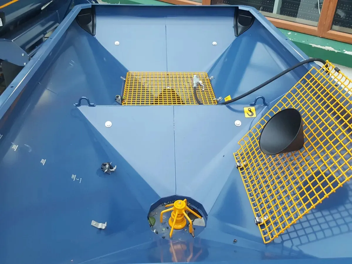 New Bogballe Spreaders on stock - Image 4