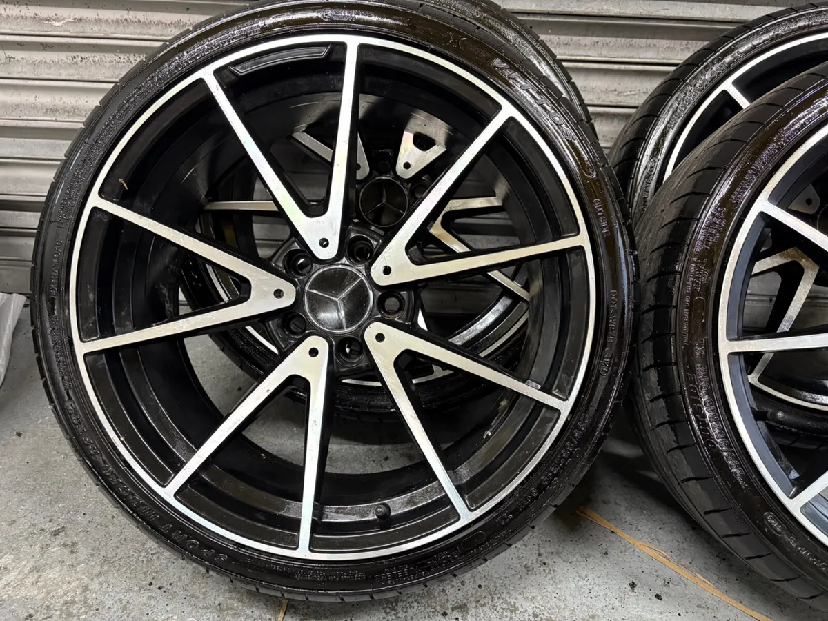 Mercedes C-Class AMG Alloys 19” - Image 4