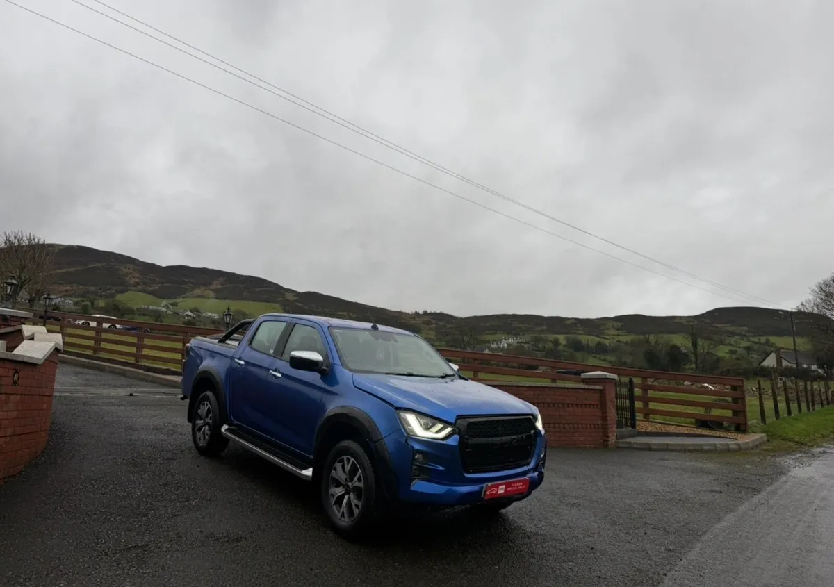 2023 Isuzu D Max - Image 2