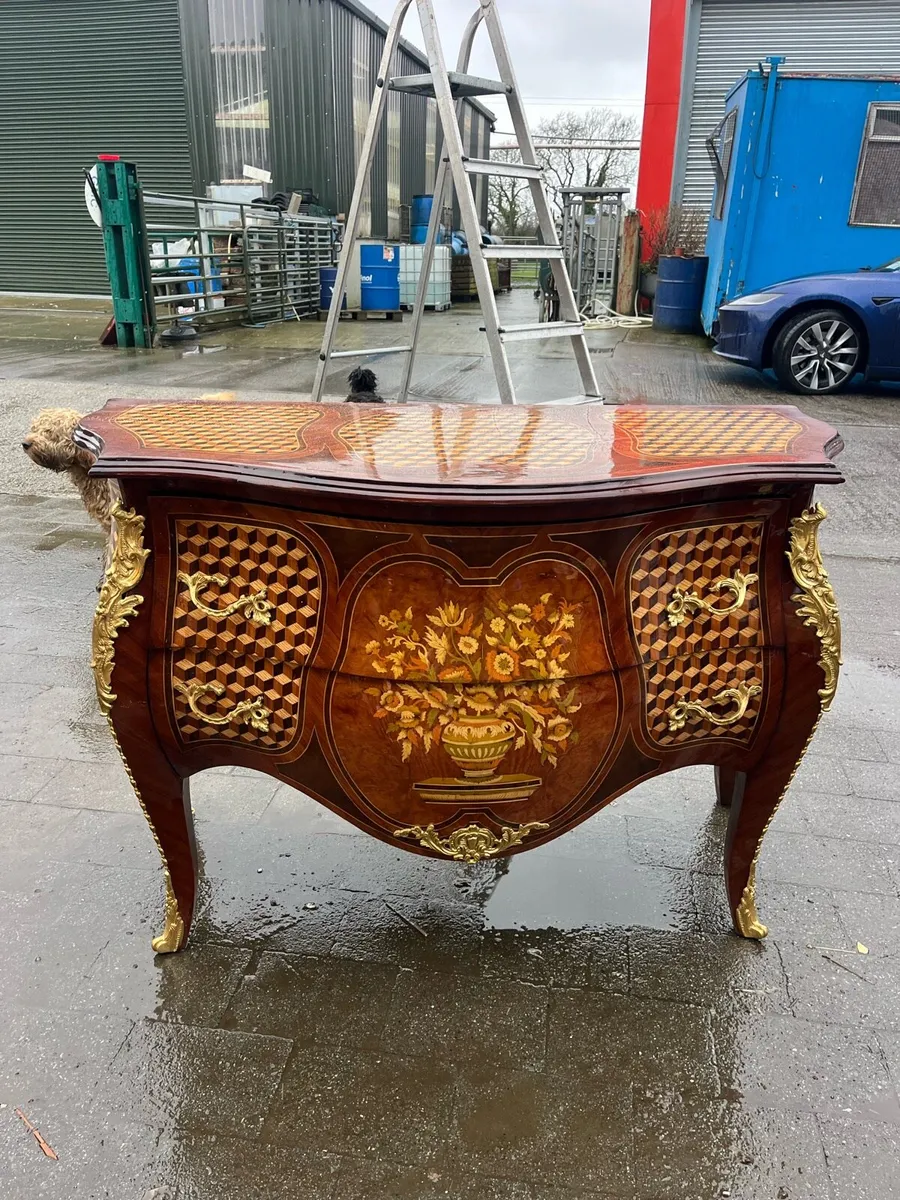 Terence clifford Antiques - Image 1