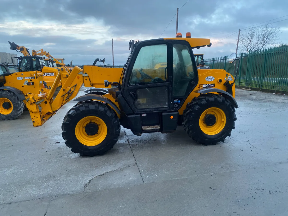 JCB 541-70 2019 (18092) - Image 2