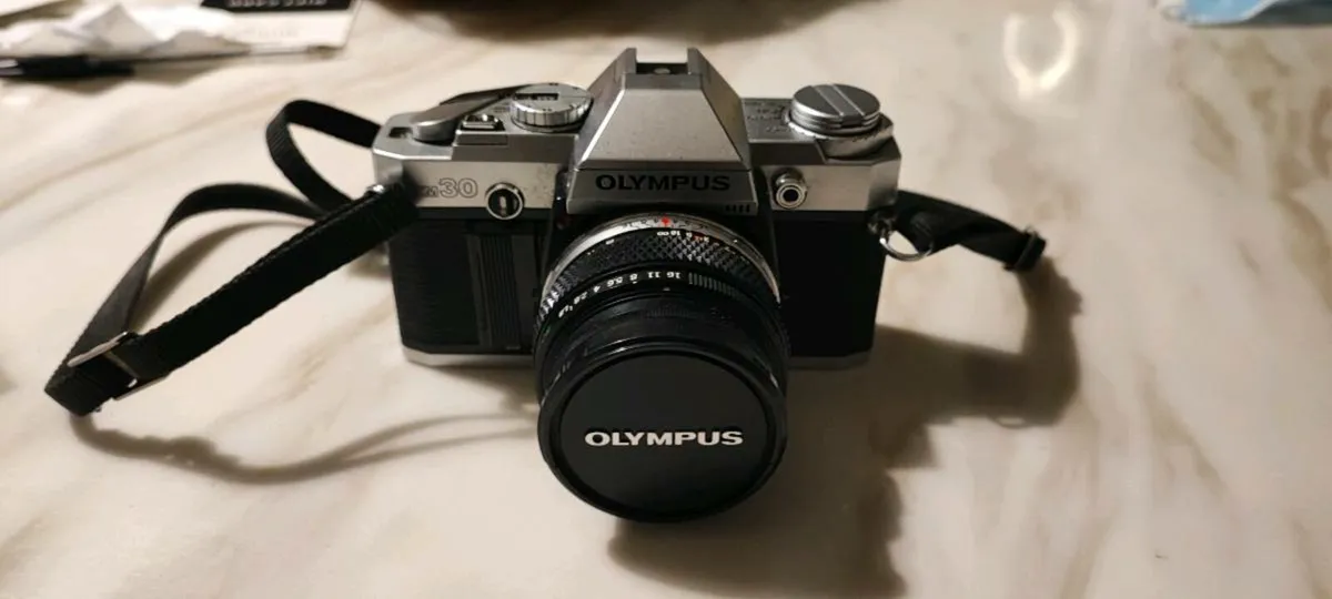 Olympus om 30 - Image 1
