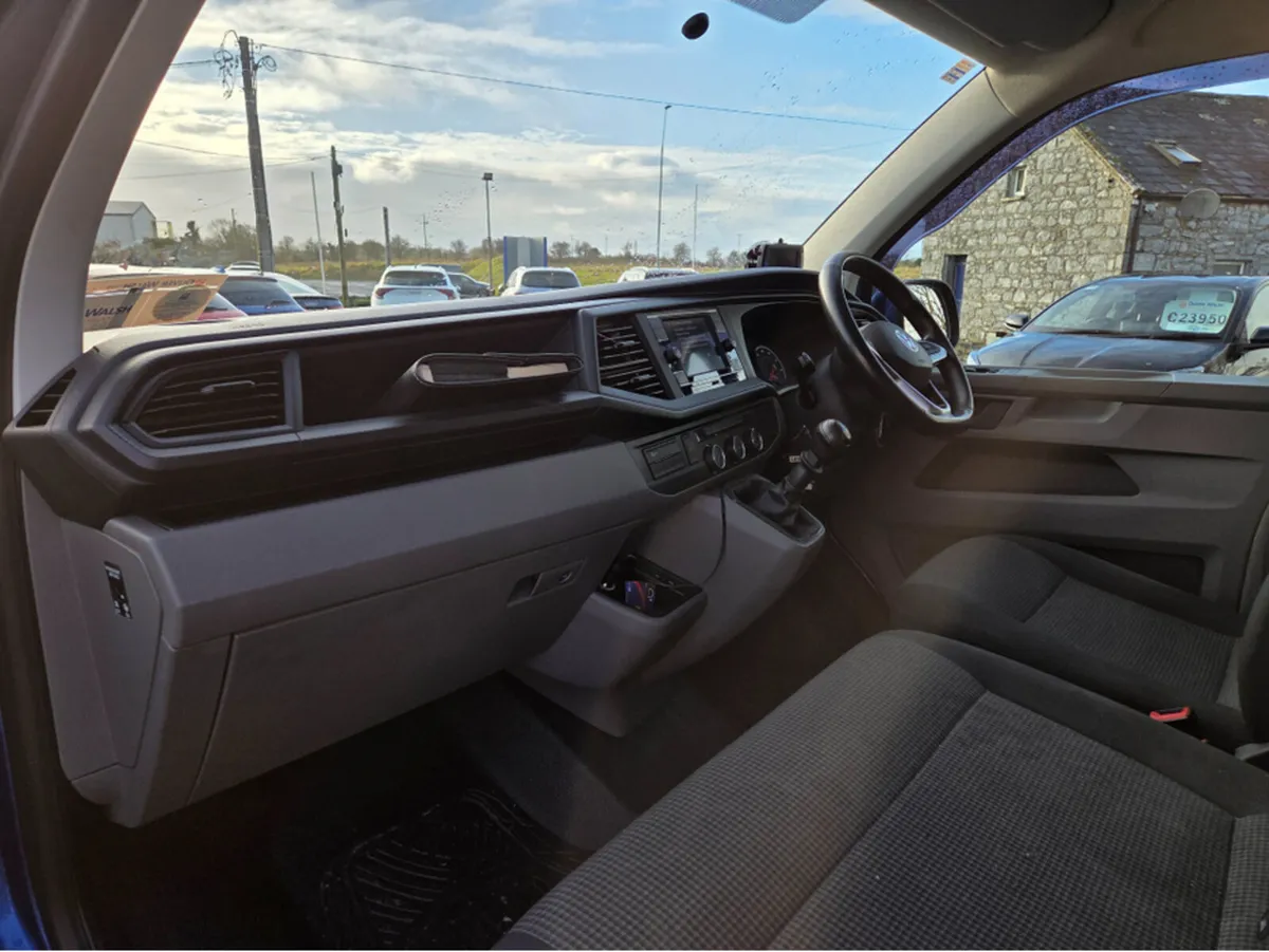 Volkswagen Transporter T28 STARTLINE TDI - Image 2