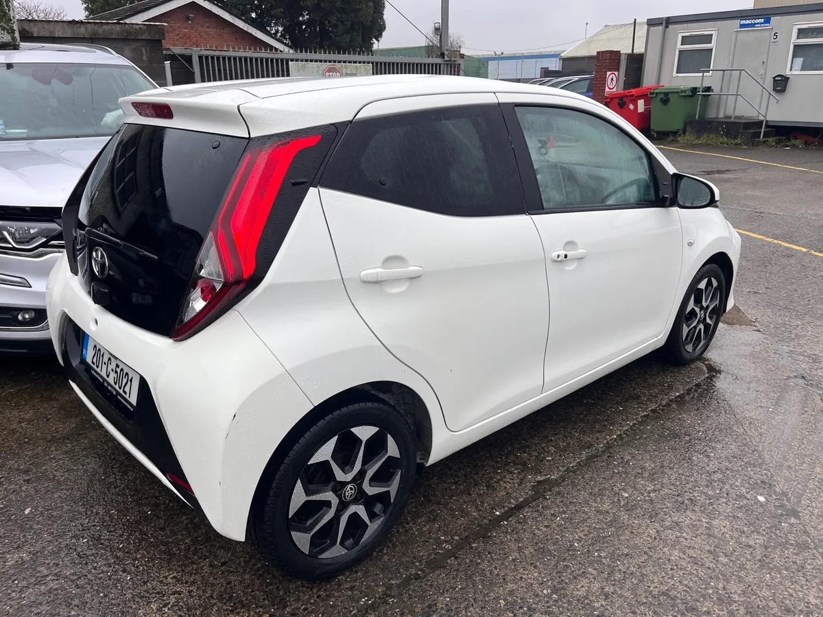 201 Toyota Aygo nct - Image 3