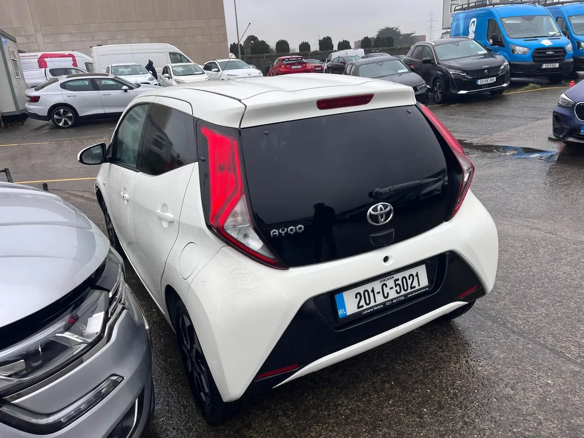 201 Toyota Aygo nct - Image 4