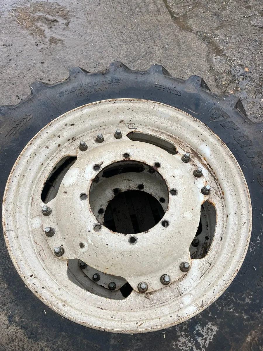 340/85r48 32/85r32 - Image 4