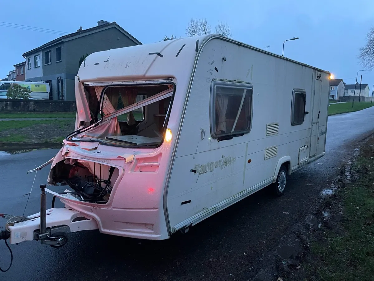 Parts caravan - Image 2