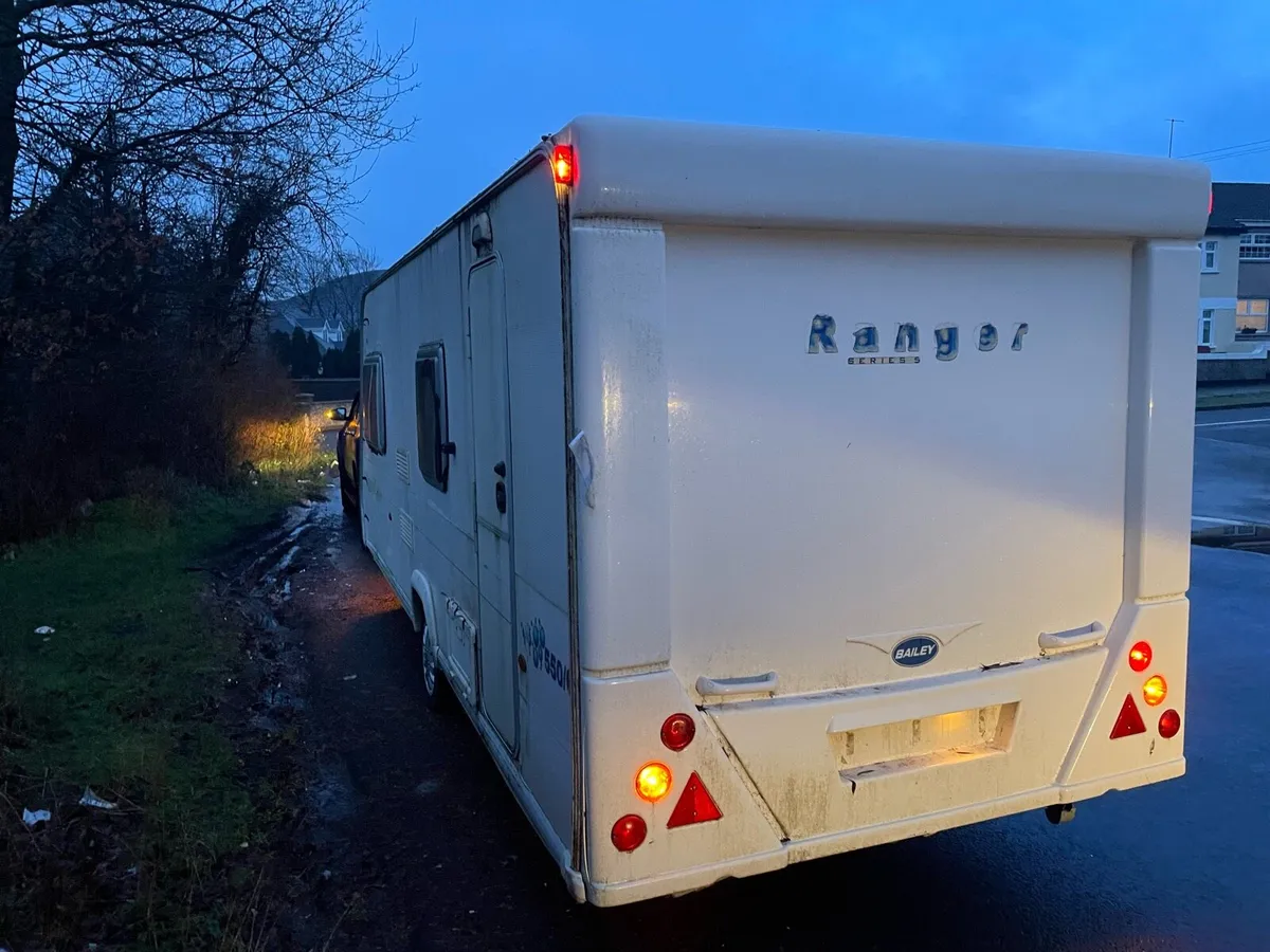 Parts caravan - Image 4