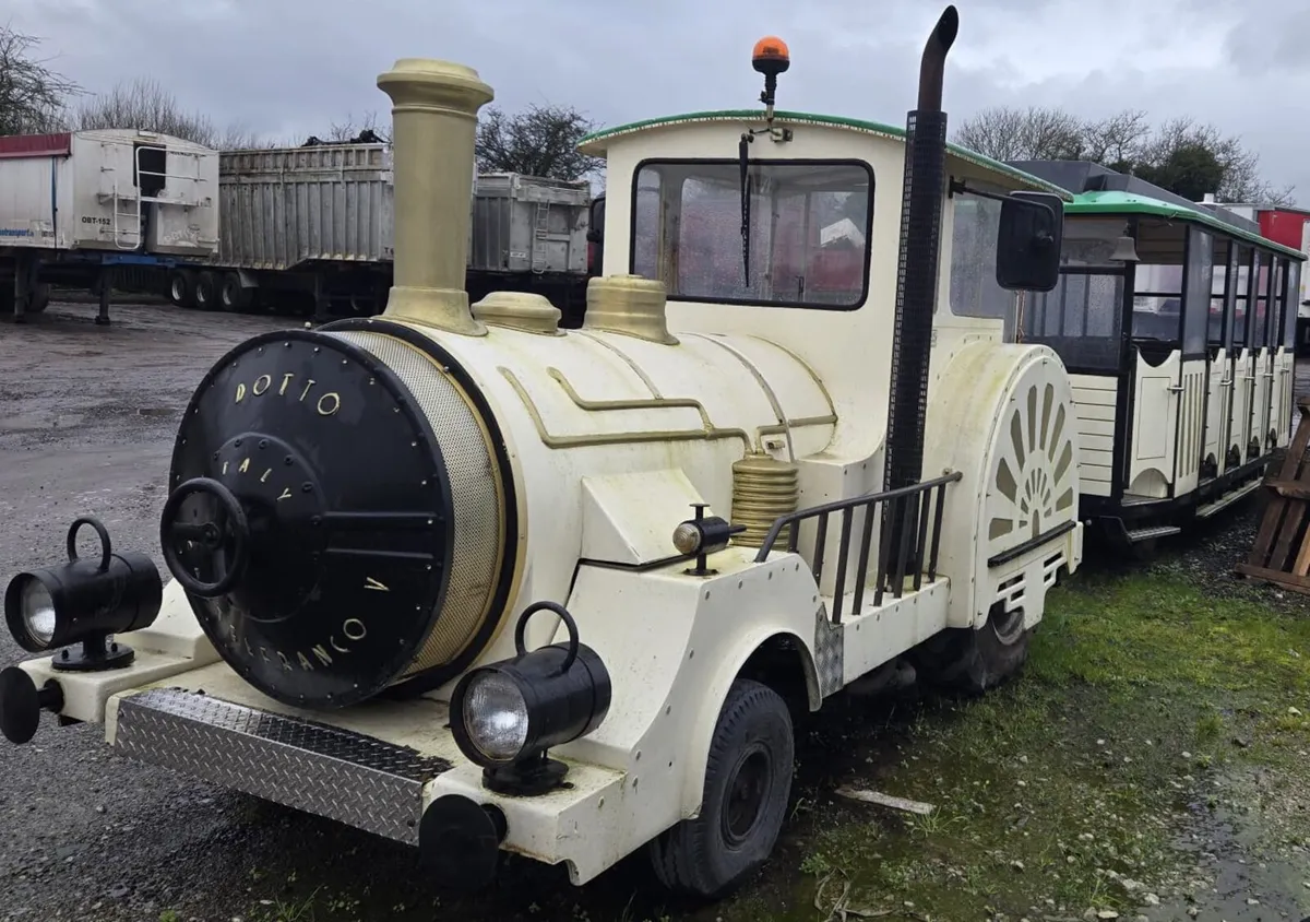 DOTTO ITALIAN LAND TRAIN - Image 1