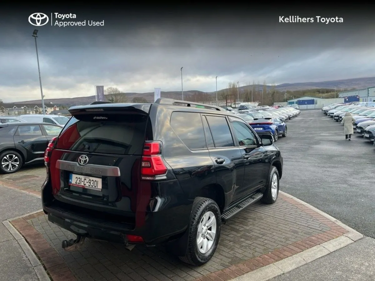 Toyota Land Cruiser LAND CRUISER LWB COMM A/T - Image 2