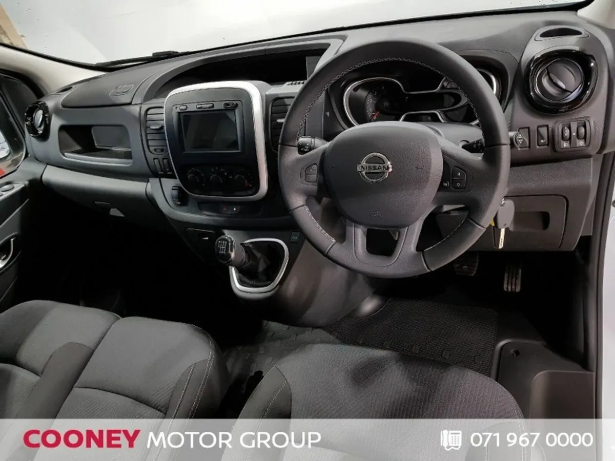 Nissan NV300 NV300 LWB 120 SV - Image 2