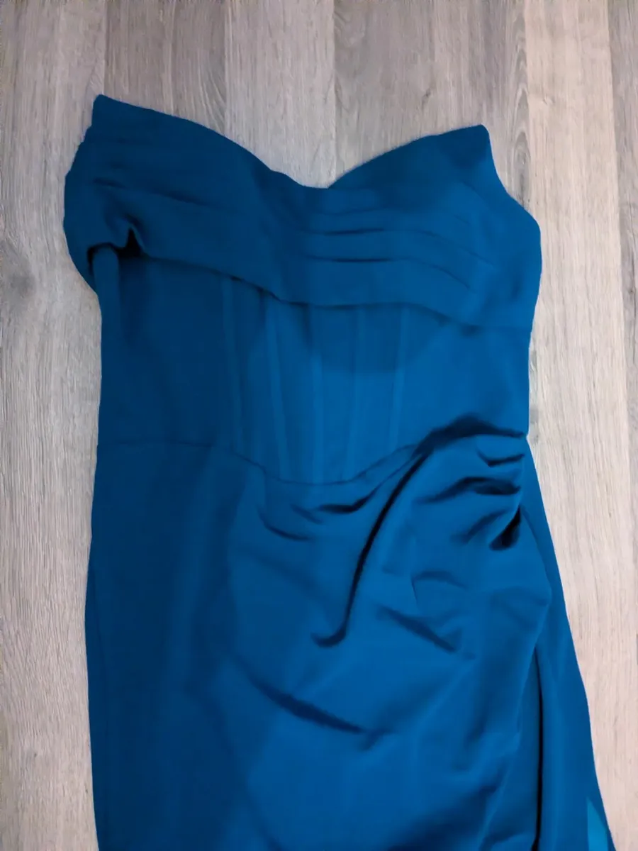 Women's debs dress - Image 2