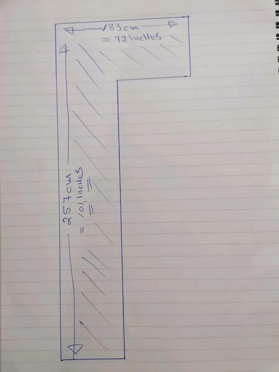 Couch/Sofa - Image 1