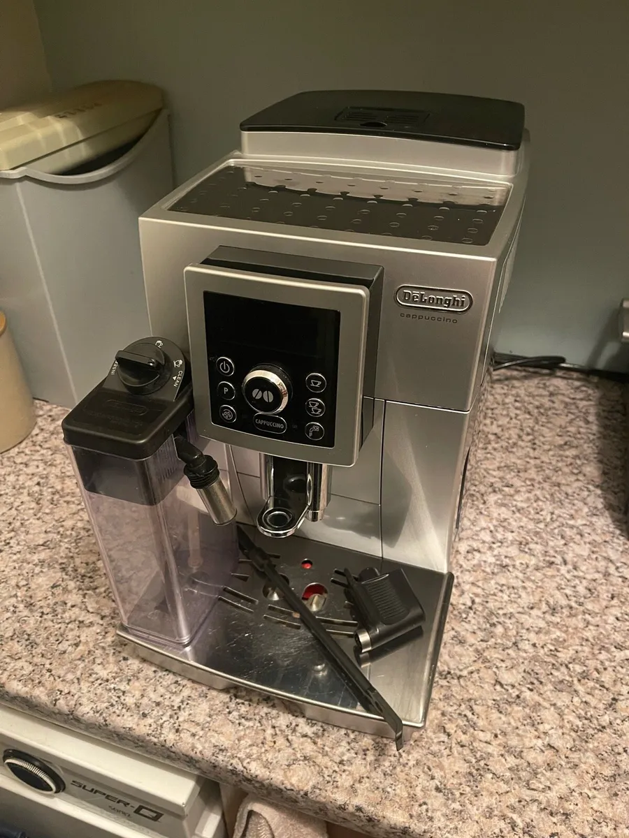 Delonghi Bean to Coffee - Image 1