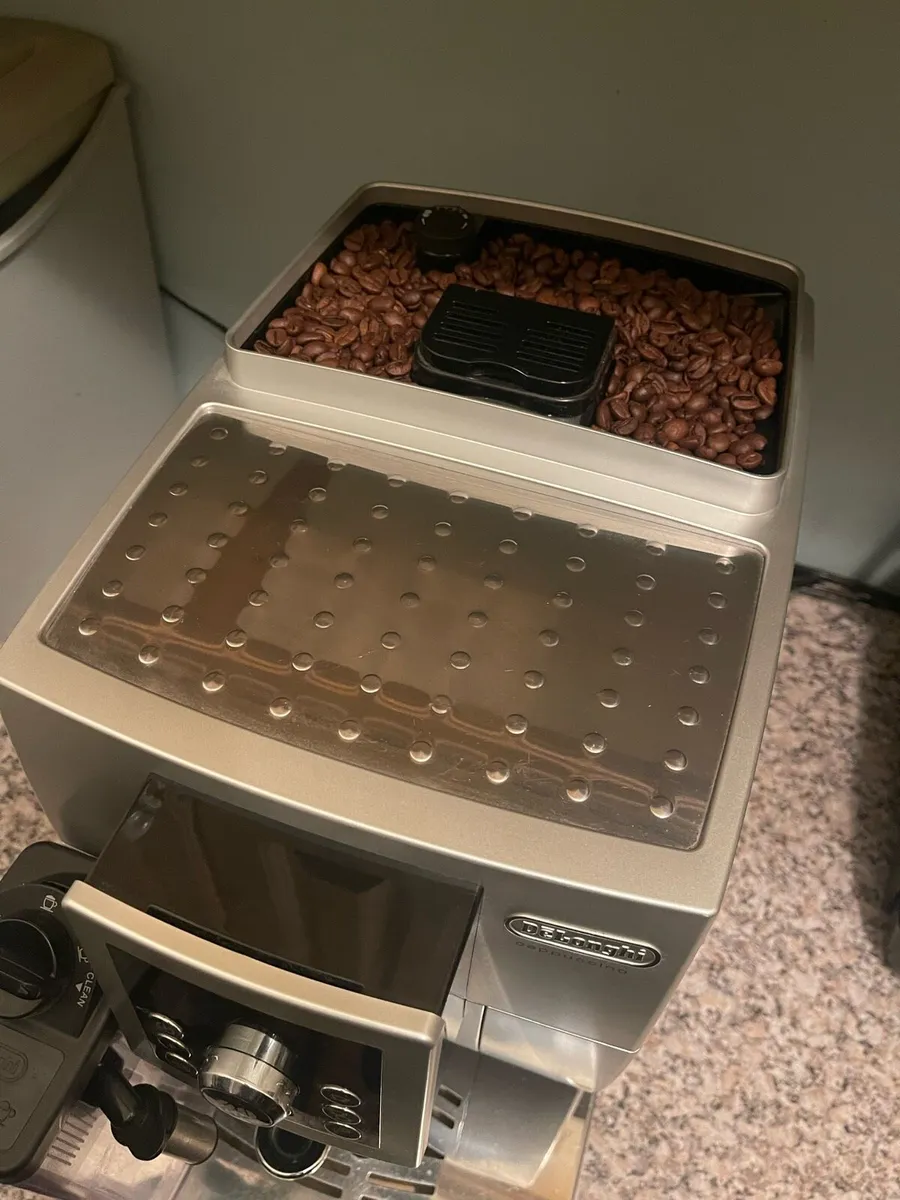 Delonghi Bean to Coffee - Image 3