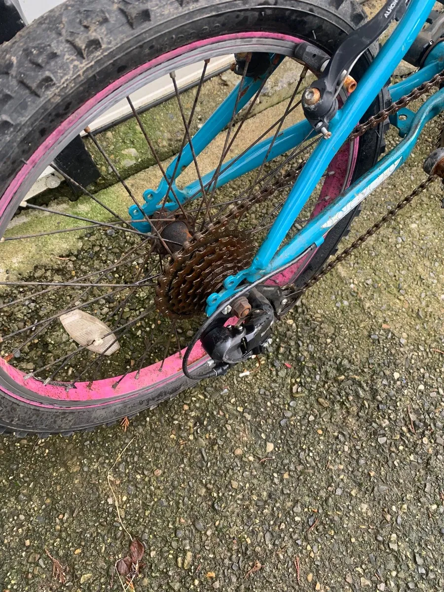 Boy’s Bike - Image 4