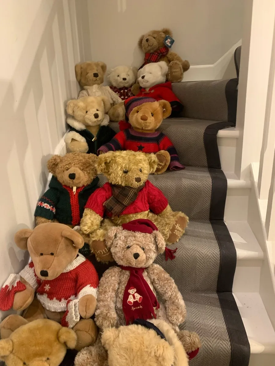 Harrods Anniversary Annual Teddies - Image 1