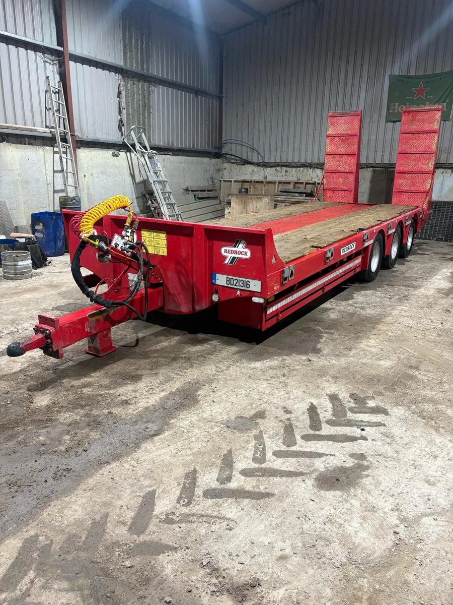 2023 Redrock Tri Axle Low Loader - Image 3
