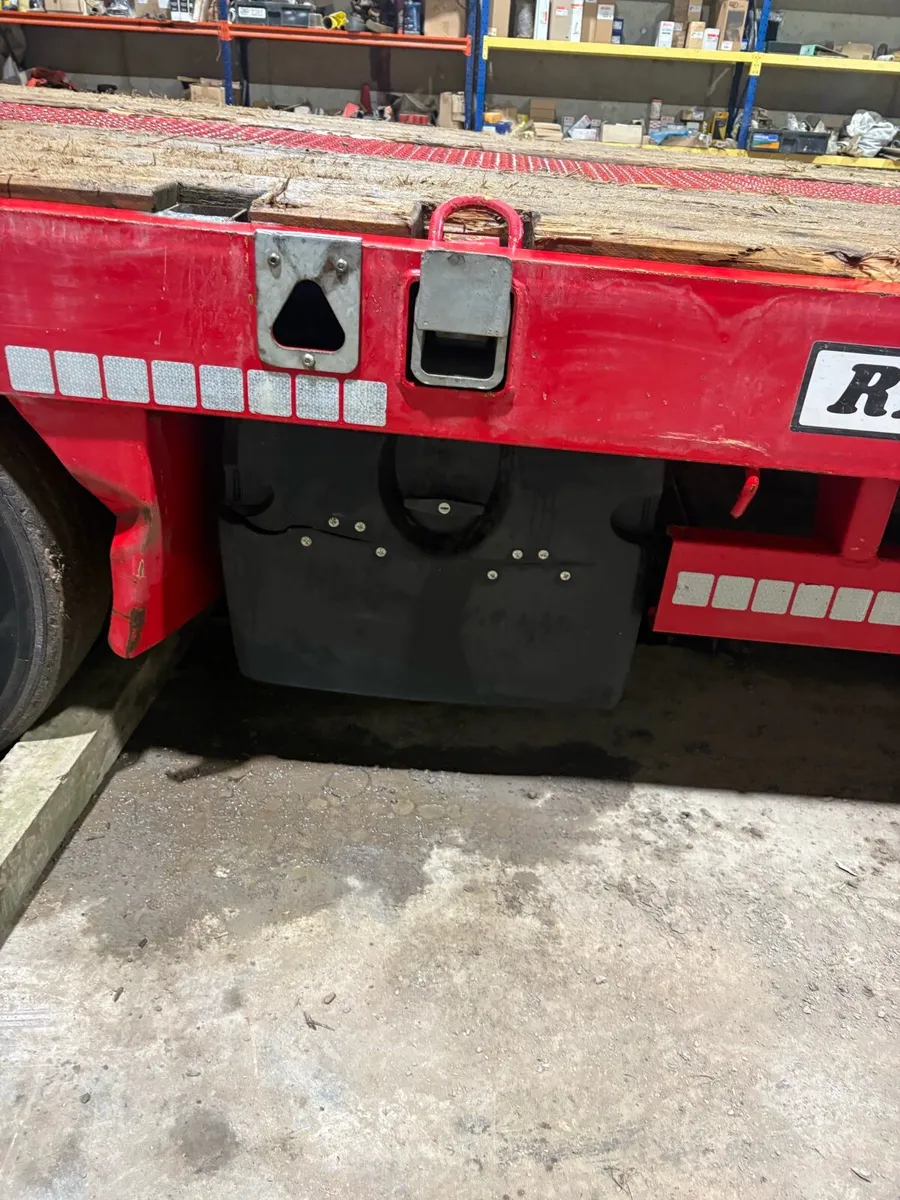 2023 Redrock Tri Axle Low Loader - Image 4