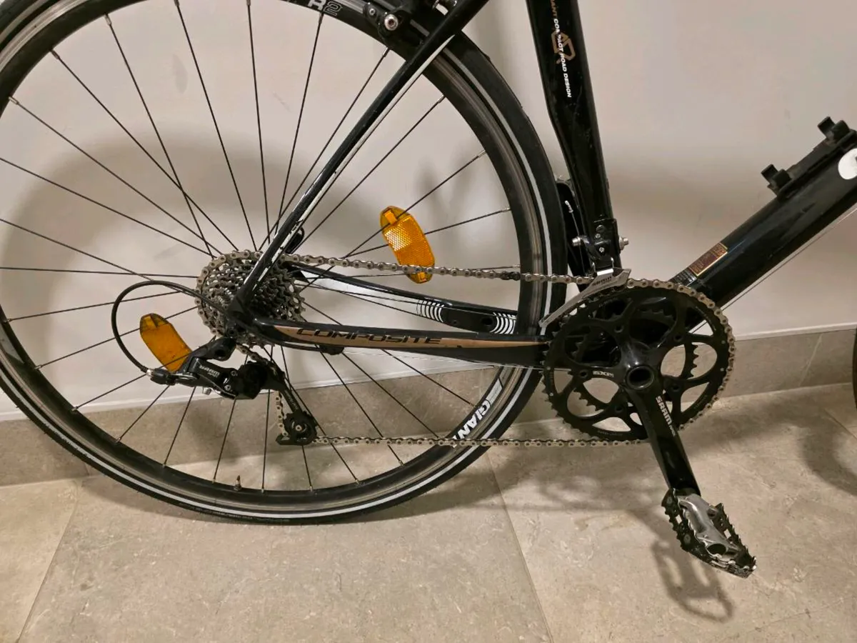 Giant Defy Carbon Composite - Image 2