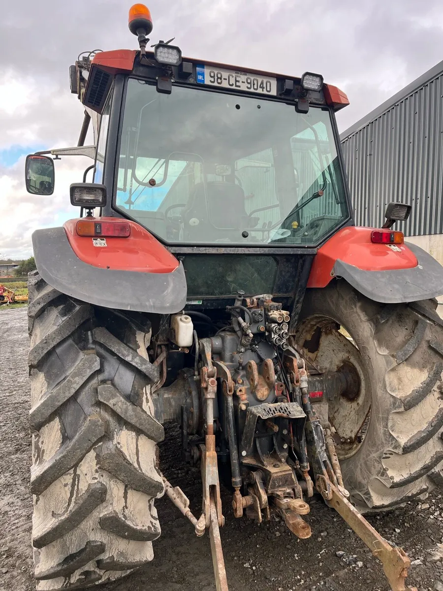 New Holland m 100 - Image 2