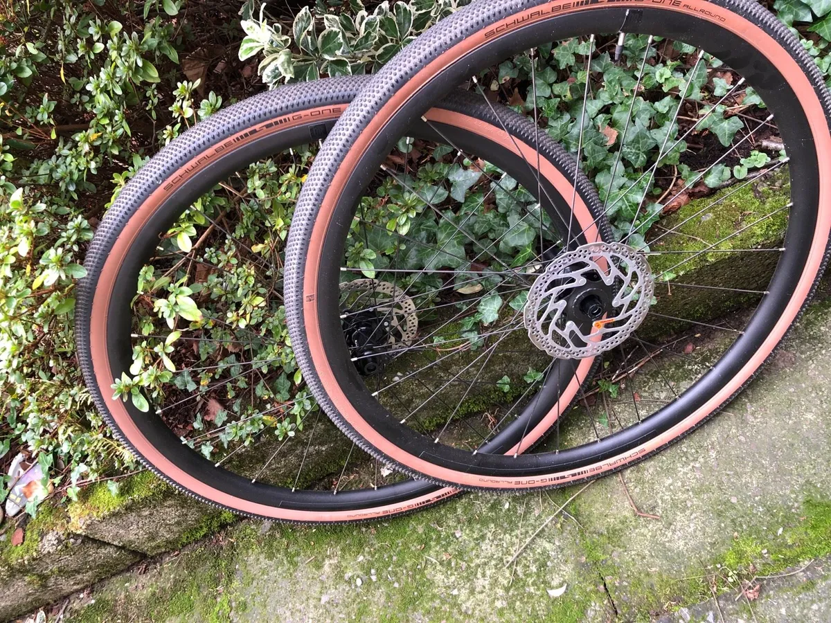 Gravel Cube Nuroad Race Medium GRX 2x12s - Image 2