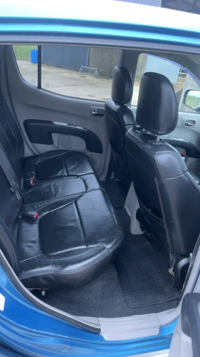 Mitsubishi L200 - Image 4