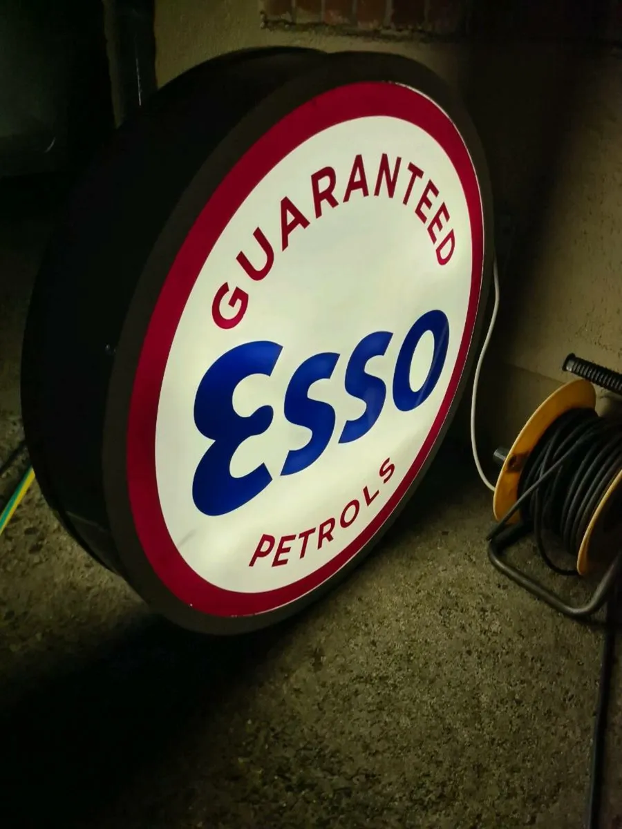 Esso lighting box - Image 2