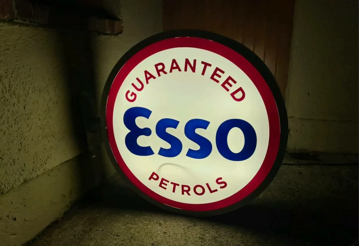Esso lighting box - Image 4