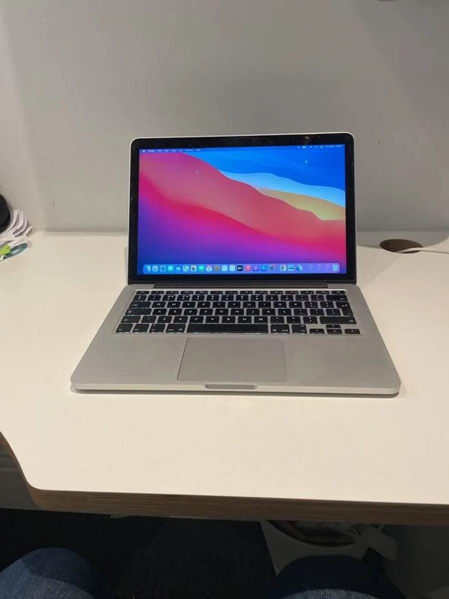 MacBook - Image 1