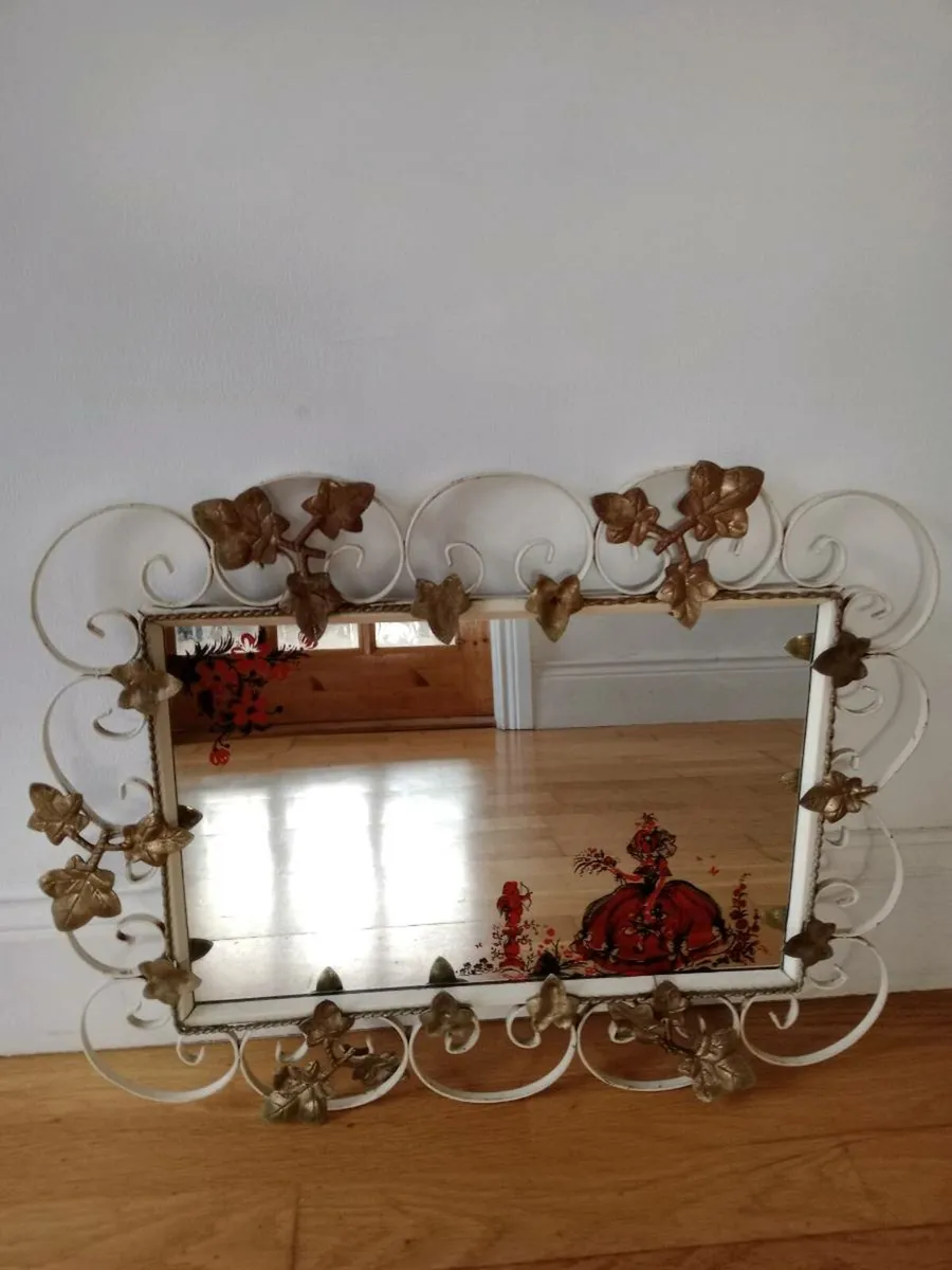 Vintage mirror - Image 1