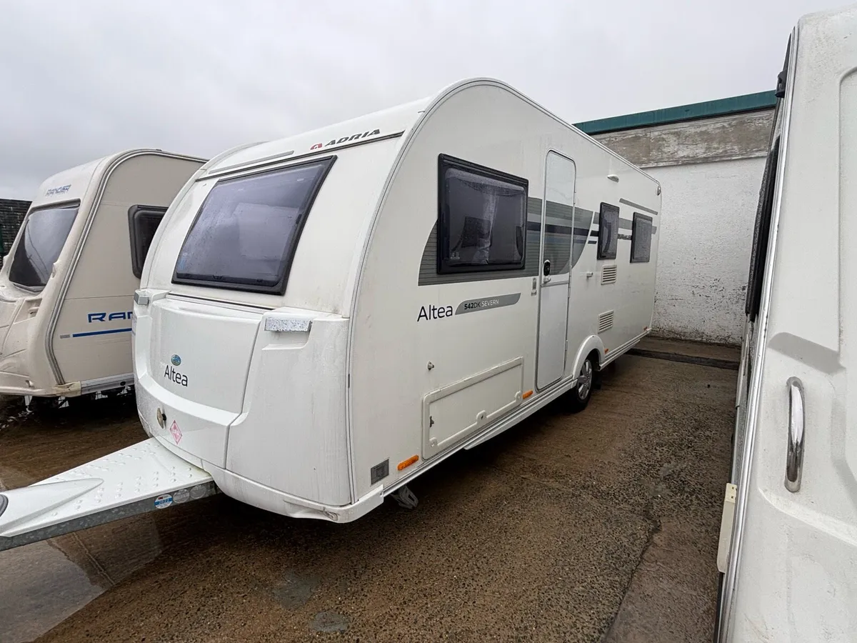 Adria altea 6 berth caravan - Image 1