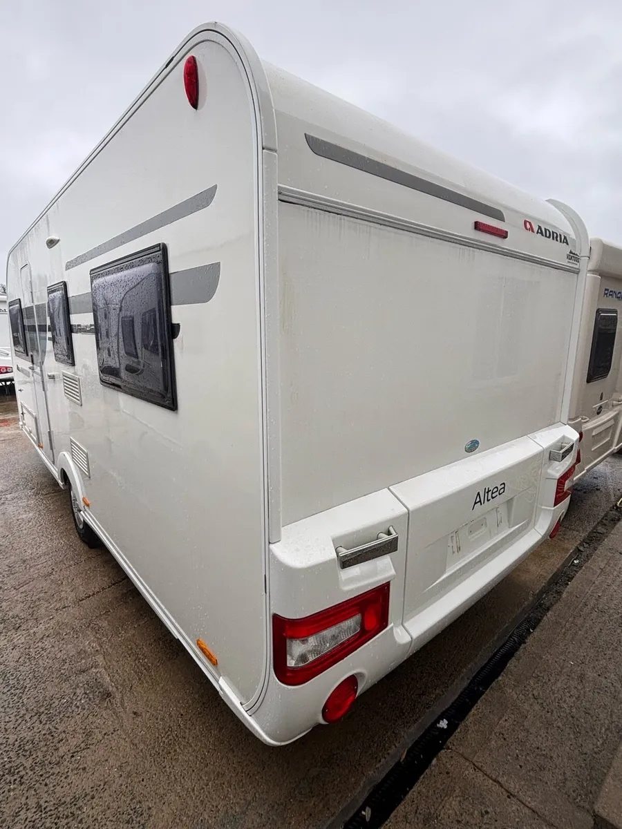 Adria altea 6 berth caravan - Image 3