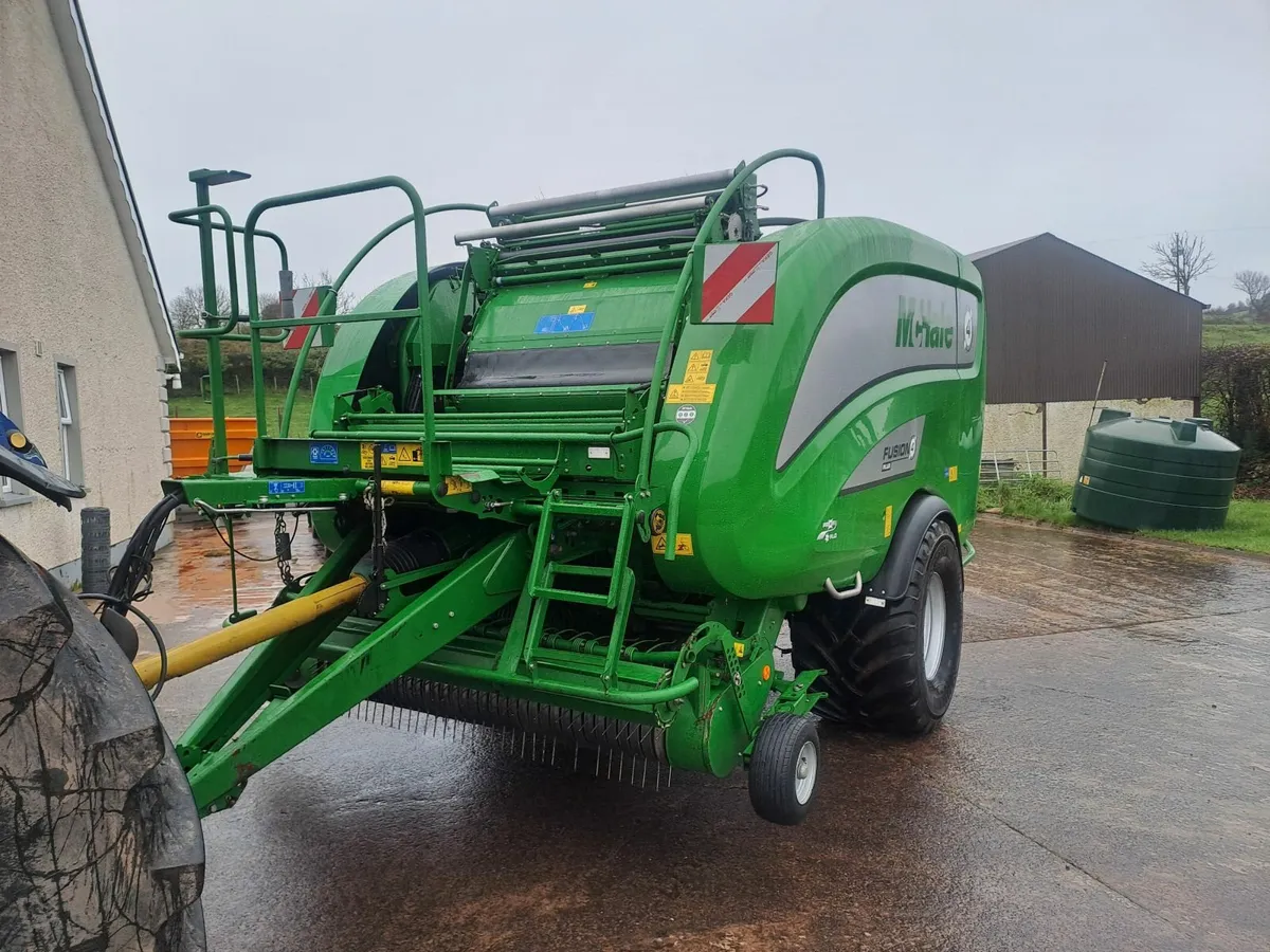 Mc Hale Fusion 4 - Image 2