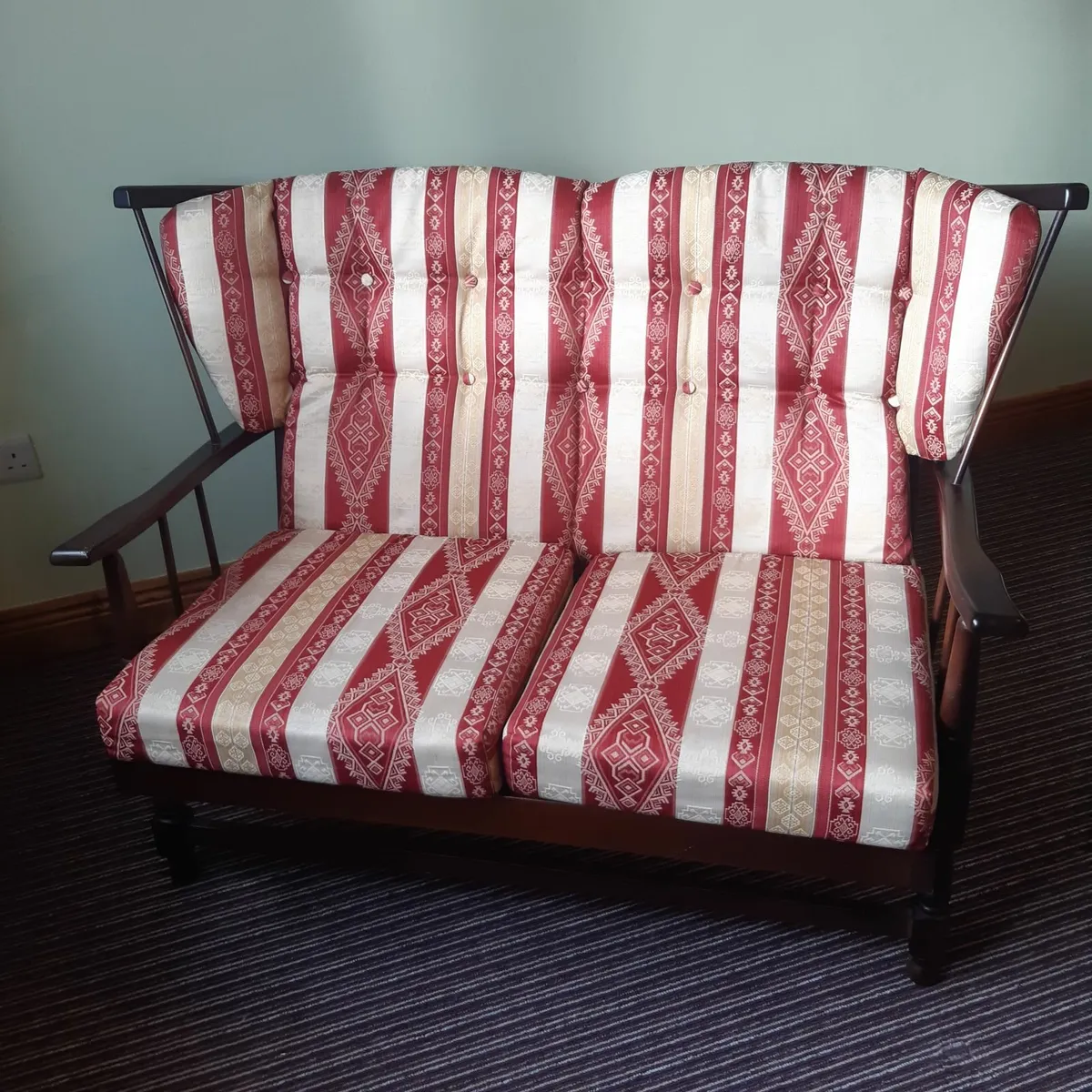 2 Seater chair - Image 2