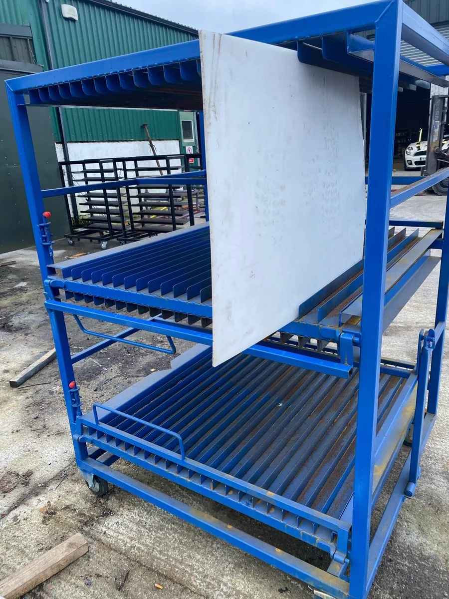 Trolleys /storage units - Image 1