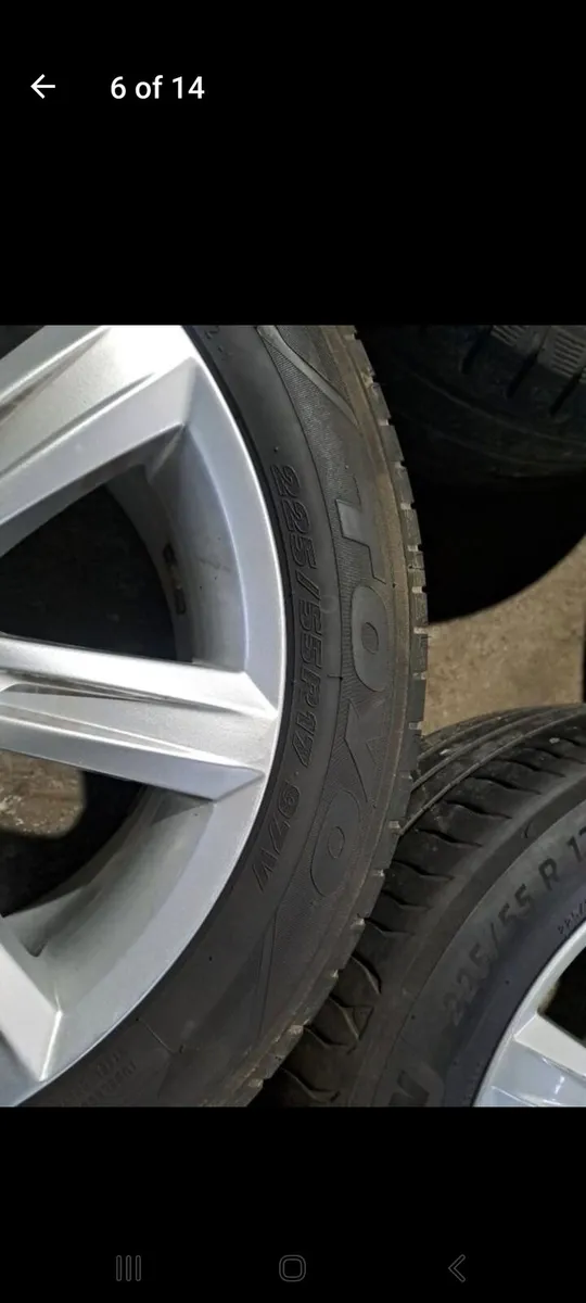 Volvo/ford alloys. 225/55/17 - Image 4