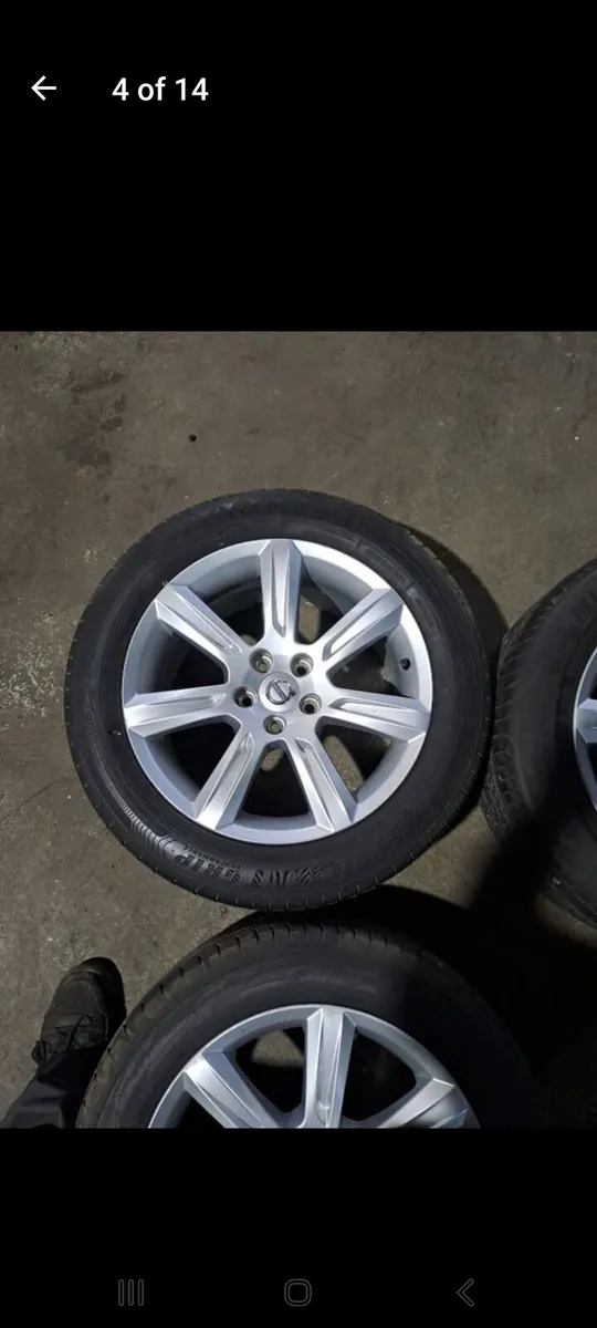 Volvo/ford alloys. 225/55/17 - Image 2
