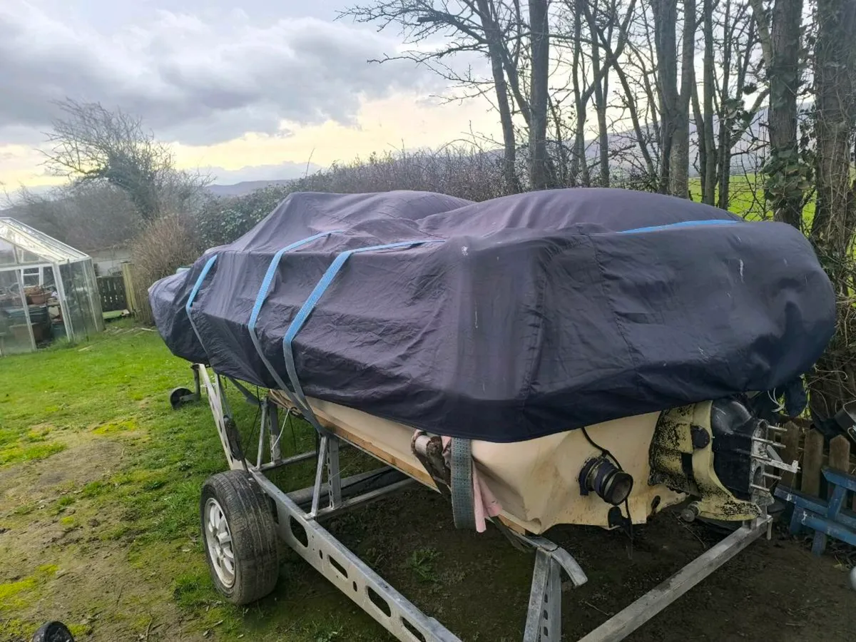 Speed boat - Image 2