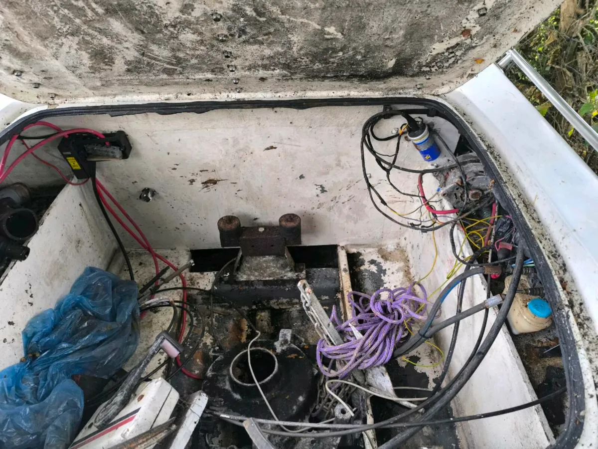 Speed boat - Image 4