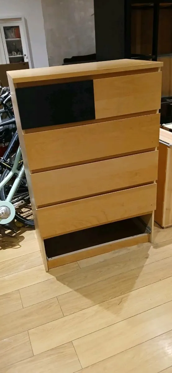 Malm Chest of drawers