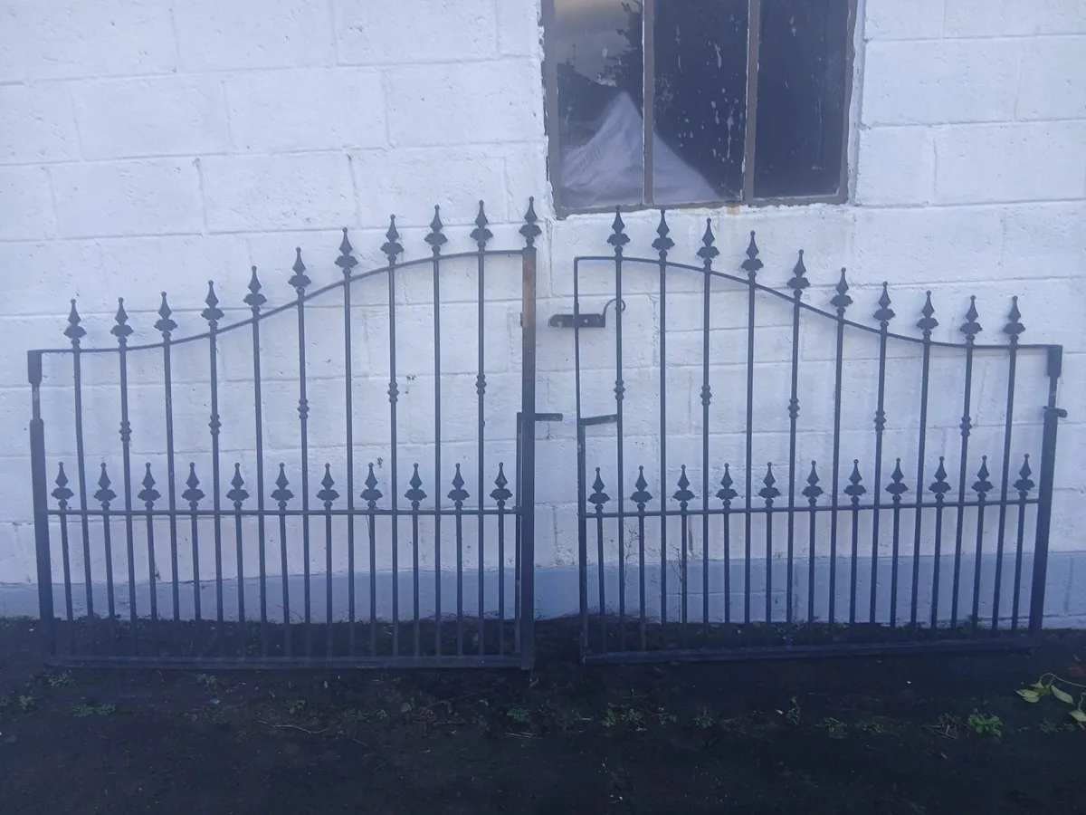 Entrance gates for sale