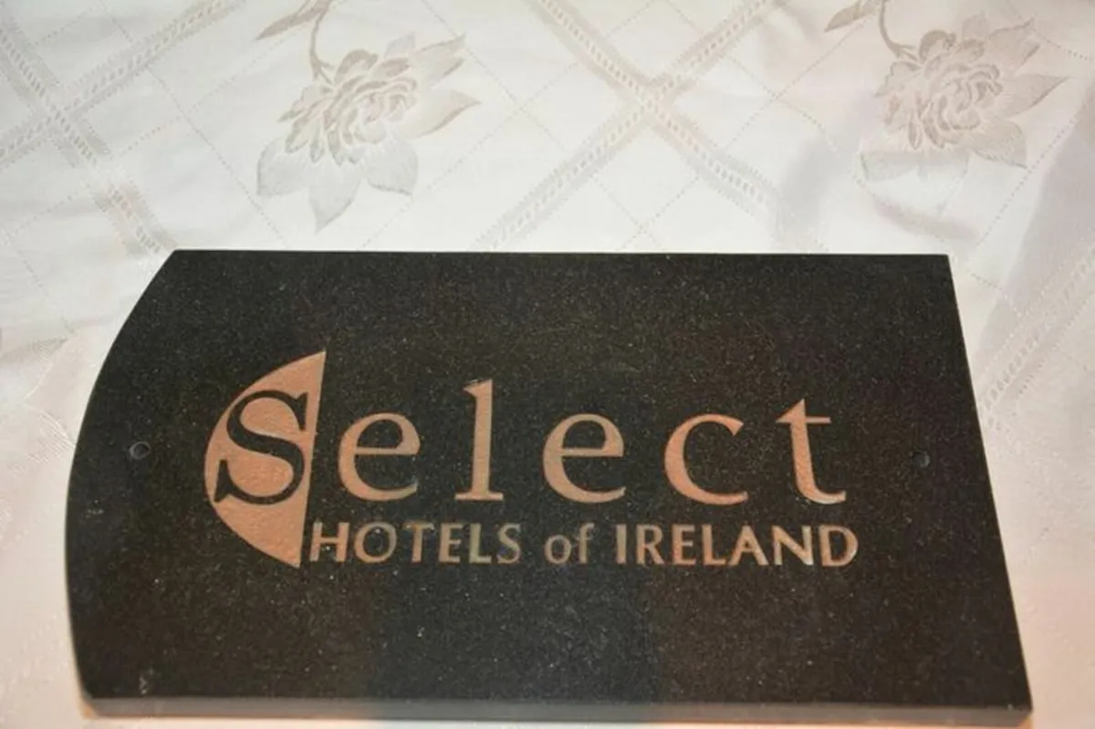 Vintage marble sign - Select Hotels of Ireland - Image 1