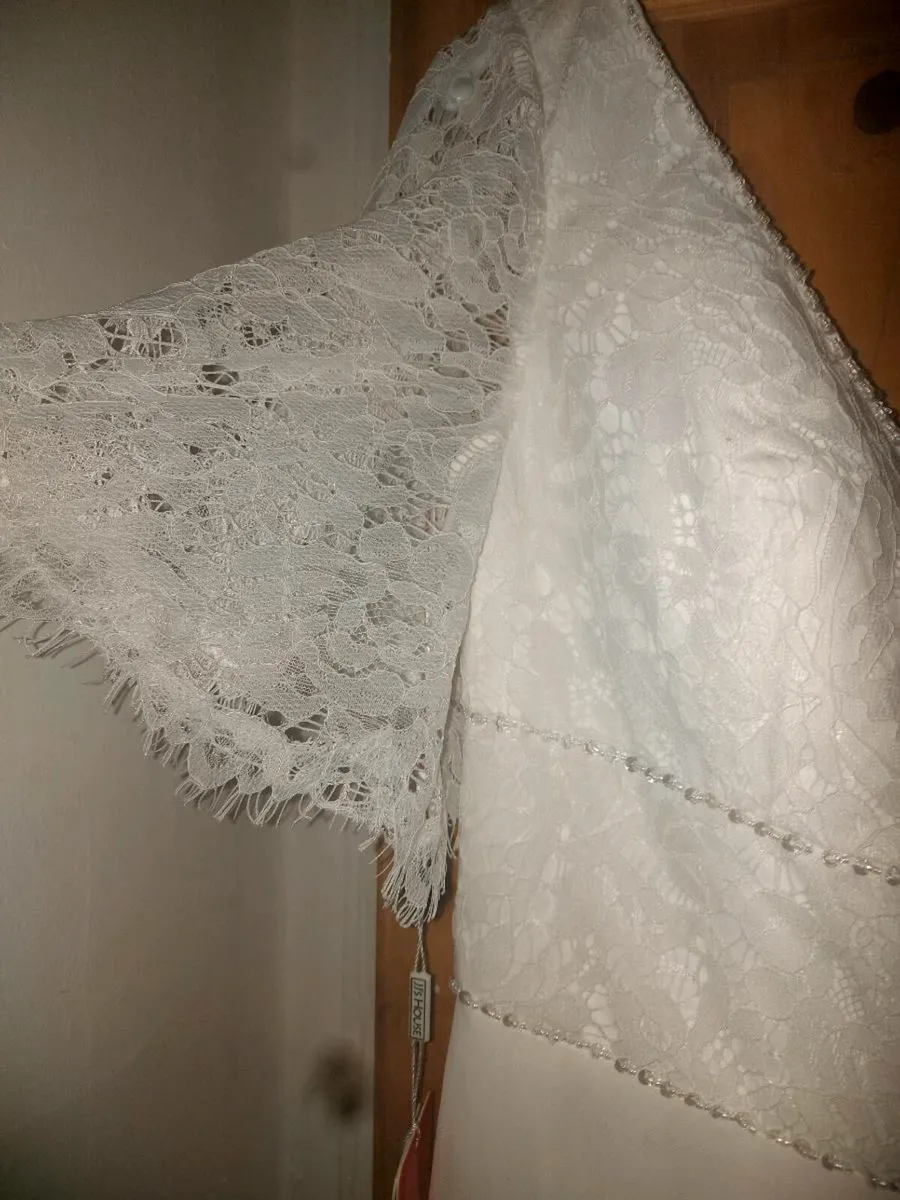 Brand new jj house wedding dress - Image 4