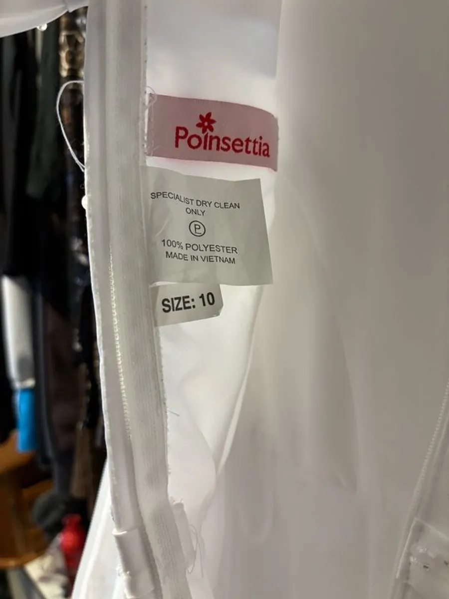 Beautiful First Holy Communion Dress Age 10 Pristine Condition (Dry-Cleaned) - Image 4