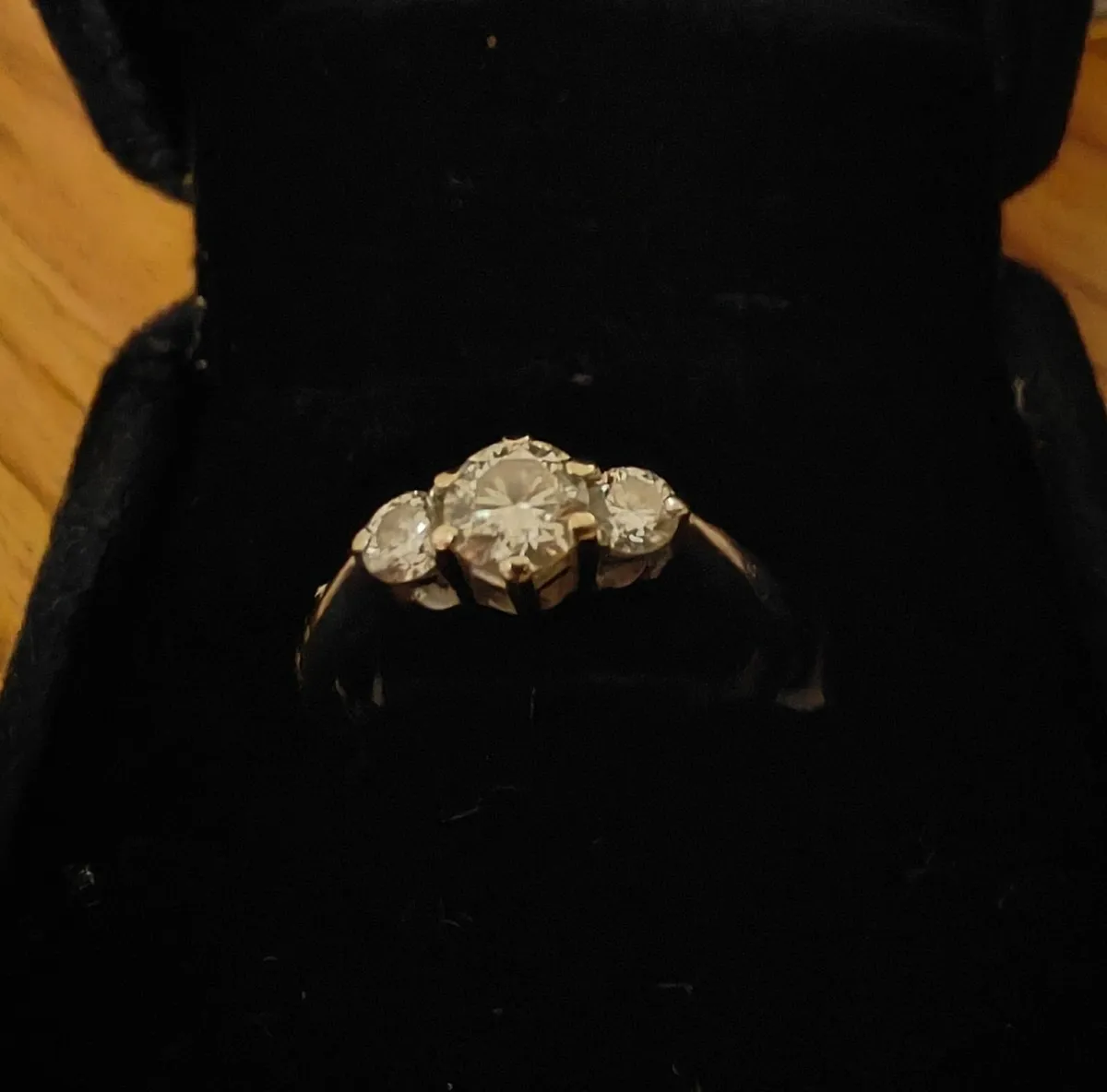 White Gold 3 Diamond Engagement Ring - Image 4