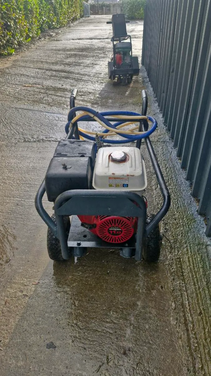 Power washer - Image 2