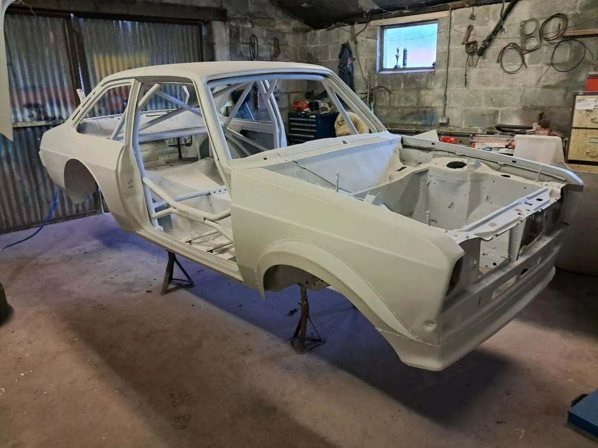 Mk2 group 4 Escort shell - Image 1